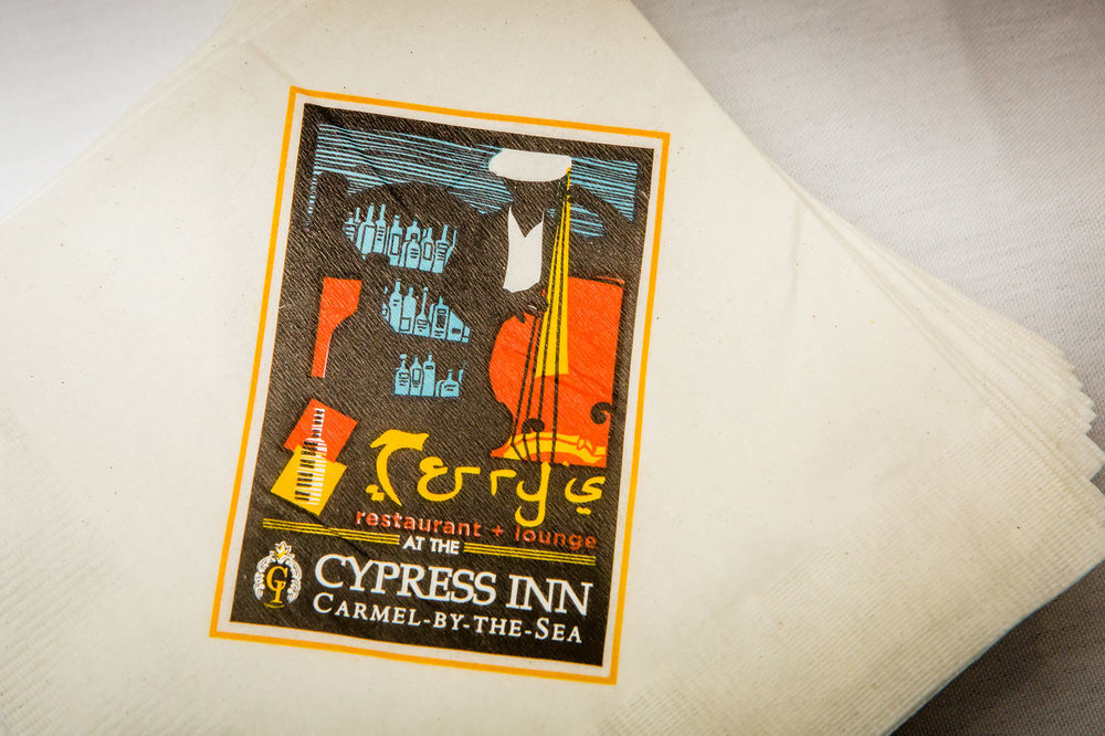 Cypress Inn Carmel-by-the-Sea Exterior photo